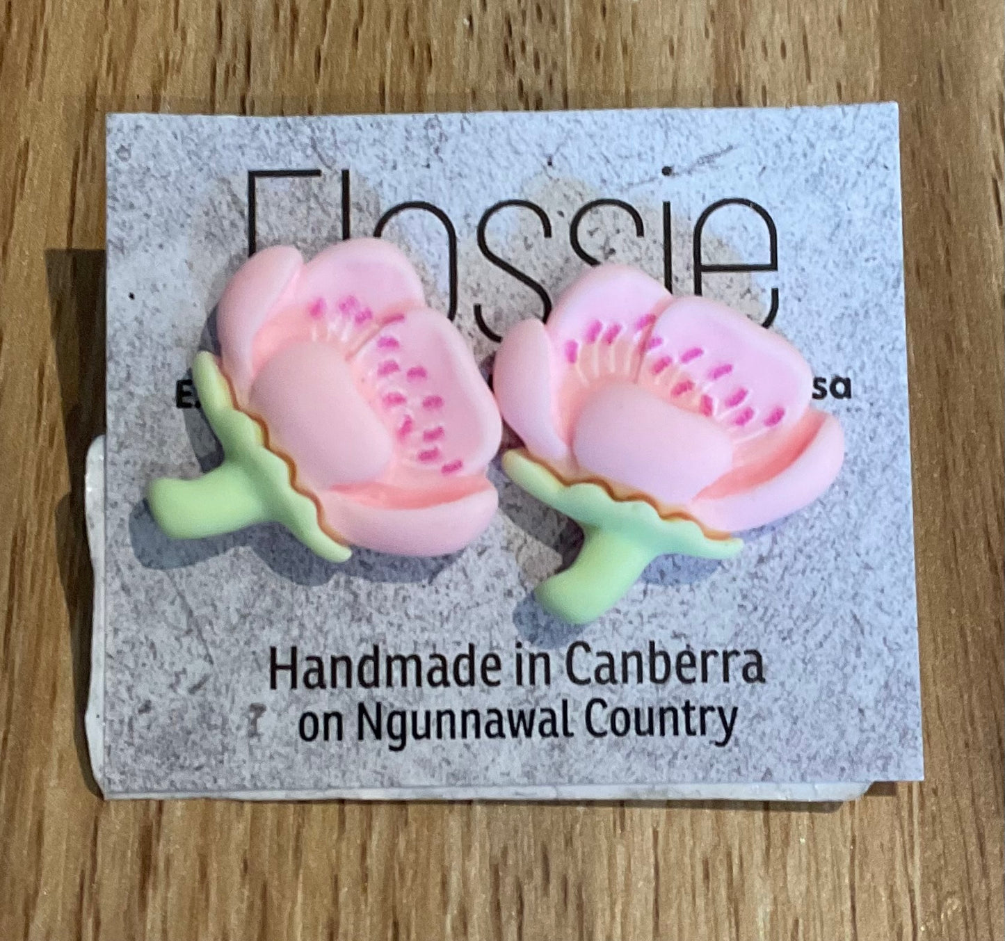 *Earrings Chunky Flower Studs