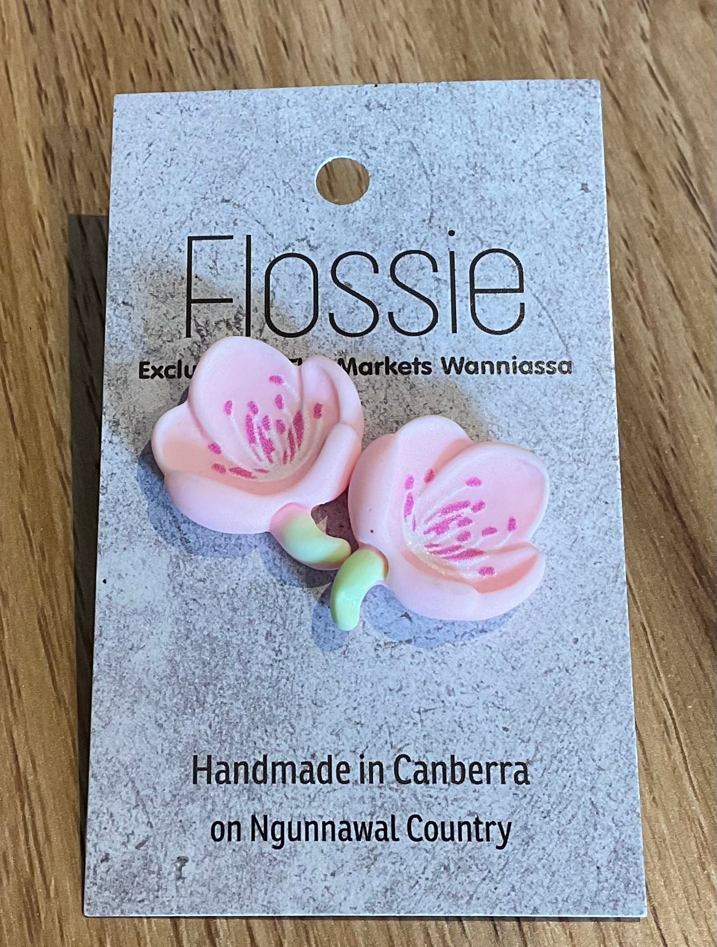 *Earrings Chunky Flower Studs