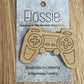 *Brooch Game Controller