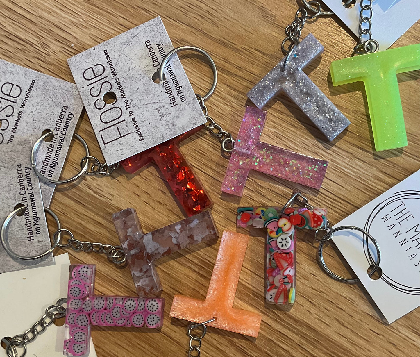 *Keychain Resin Letter T