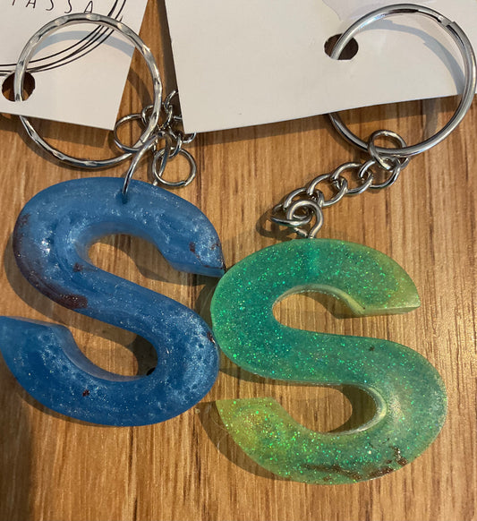 *Keychain Resin Letter S