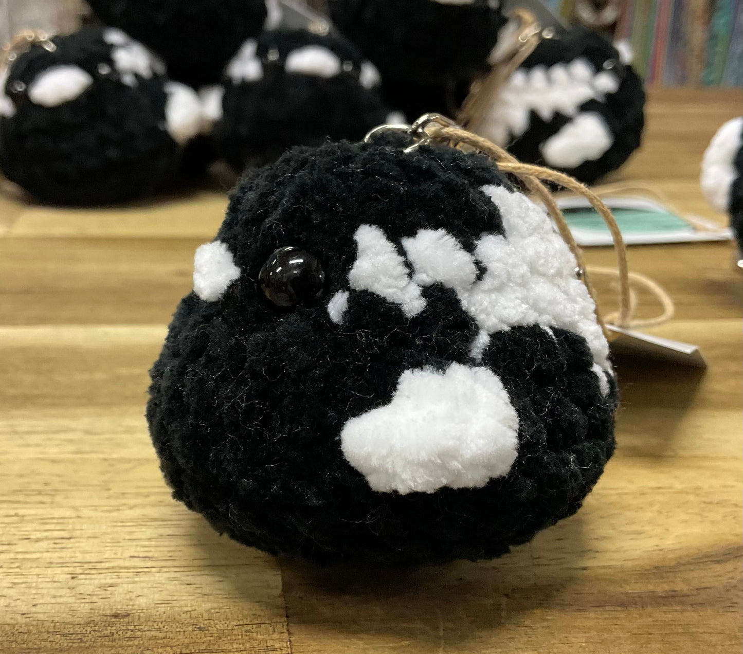 Crochet Magpie Keyring