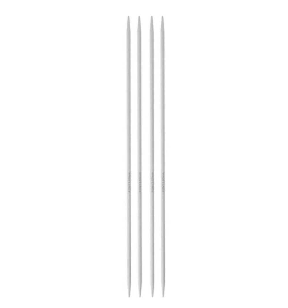 *Double Pointed Needles 20cm x 6mm