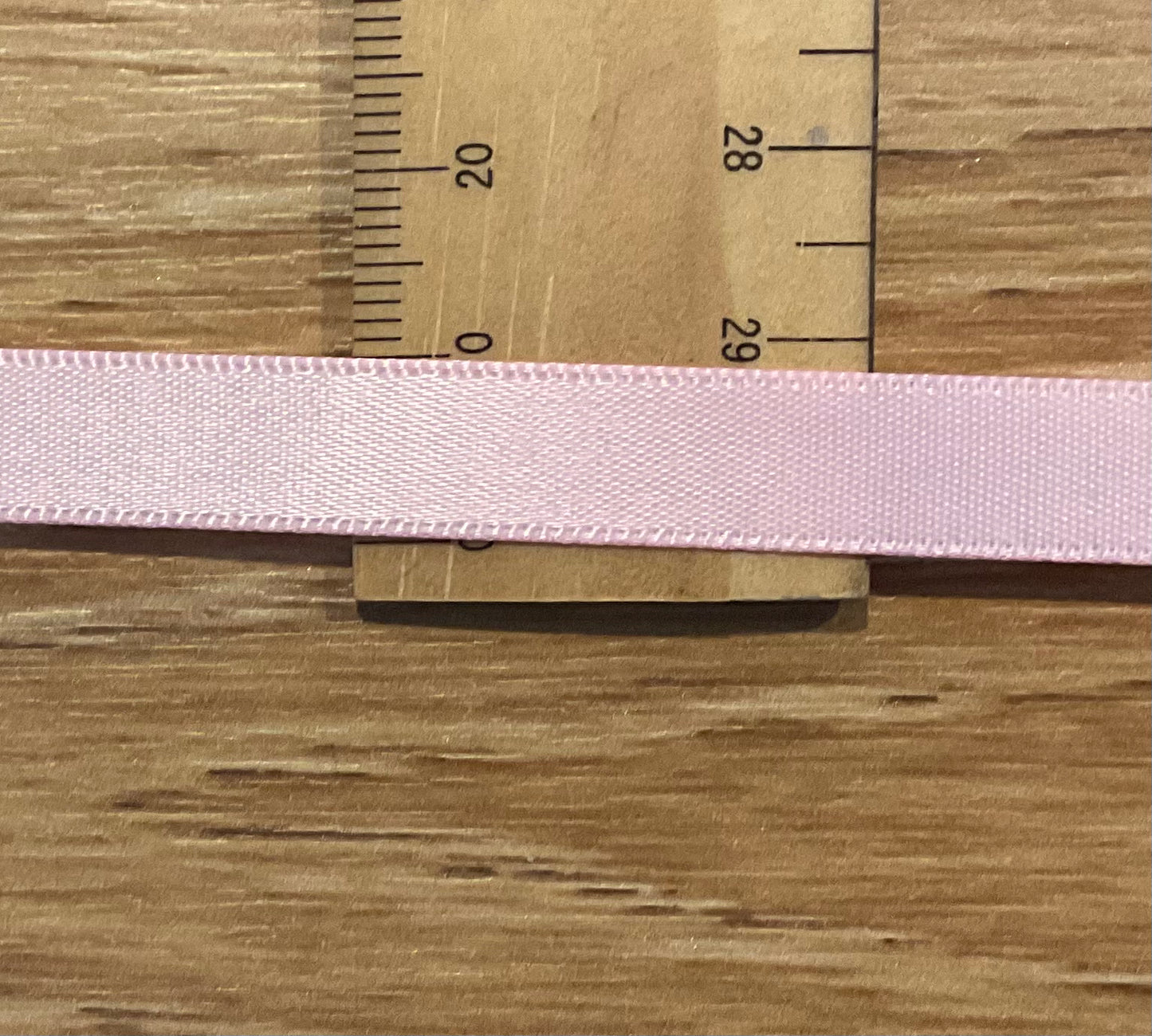 *Ribbon Pink 10mm Per Metre