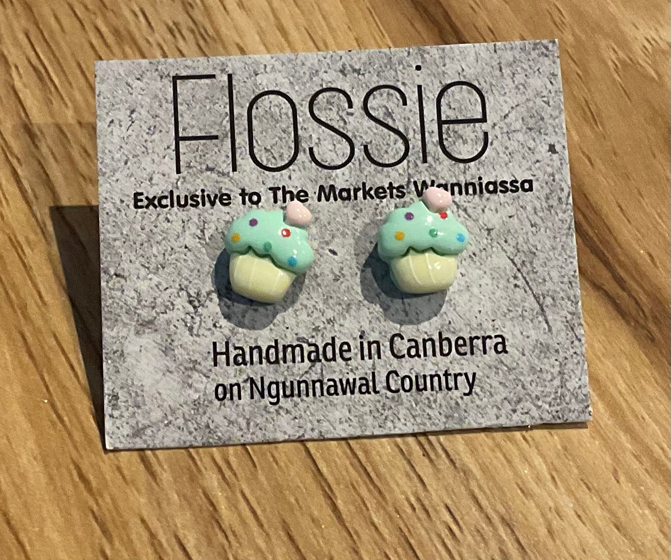 *Earrings Green Cupcake Studs