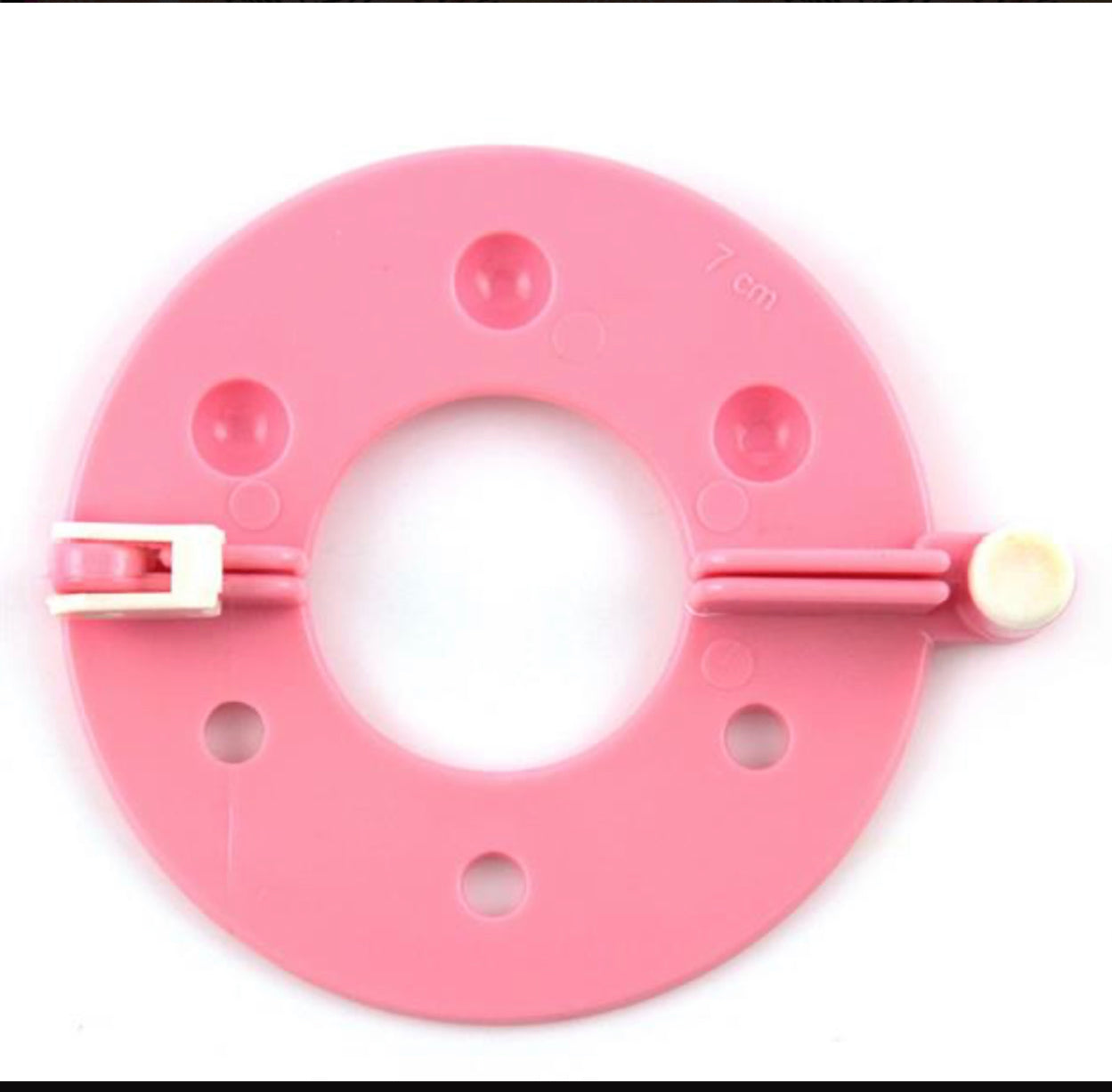 Pom Pom Makers