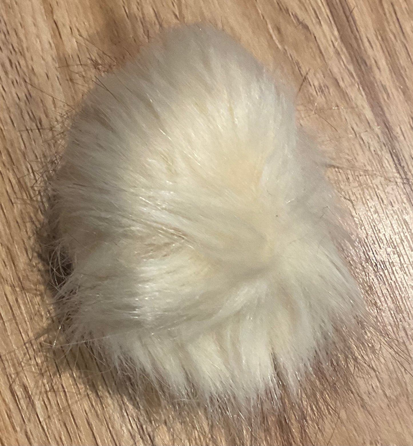*Pom Poms Natural Colours 10cm