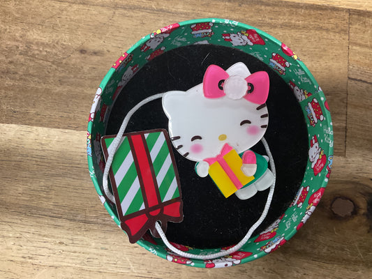 Hello Kitty A Present For You Brooch