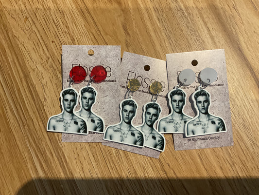 *Earrings Justin B Dangles