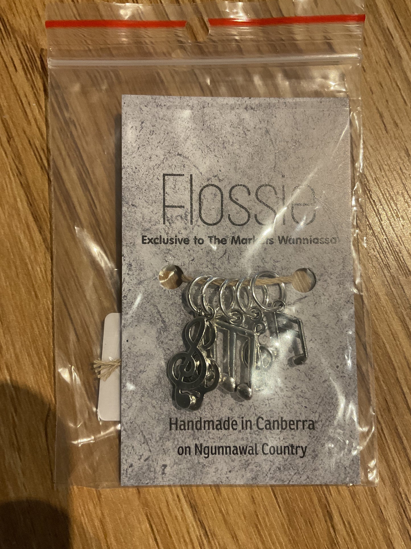 *Silver Stitch Markers Clasp Style