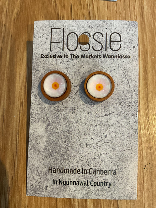 *Earrings Wooden Pink Flower Dome Studs