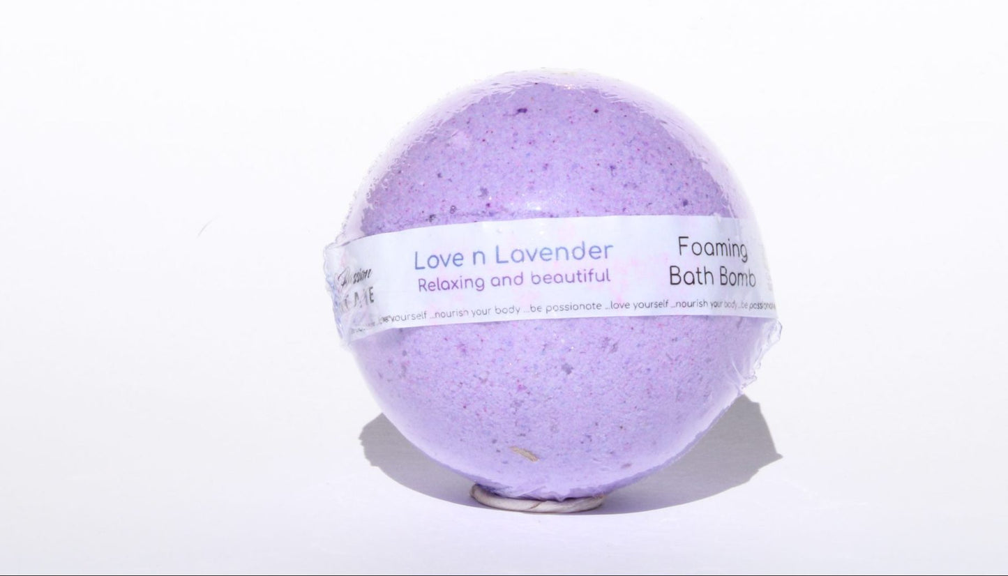 Bath Bomb Love n Lavender