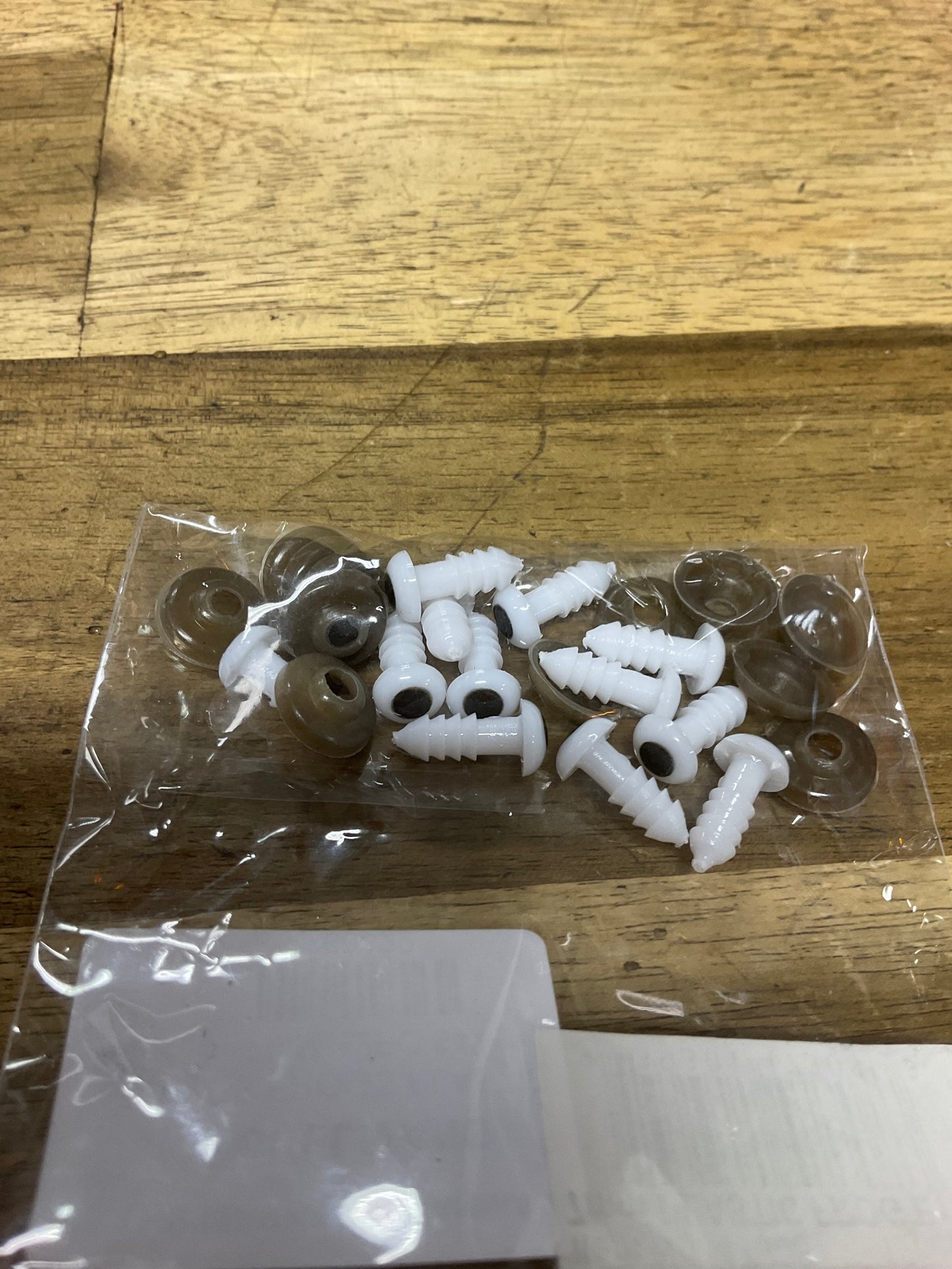 Safety Eyes Plastic Frog 7mm