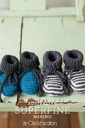 Pattern Hat & Bootees #415