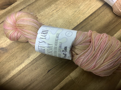 Mrs Market's Sockishly Hand Dyed Yarn 4ply